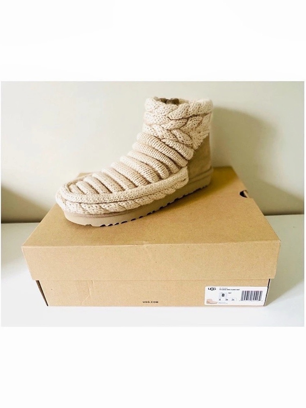 UGG Classic Mini Chunky Knit Booties Natural Cream Size 8 NIB